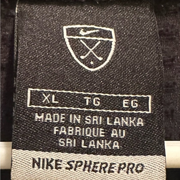 Nike Golf Sphere Pro - Gray and Black 1/4 Zip Soft shell Pullover Jacket - Picture 3 of 7